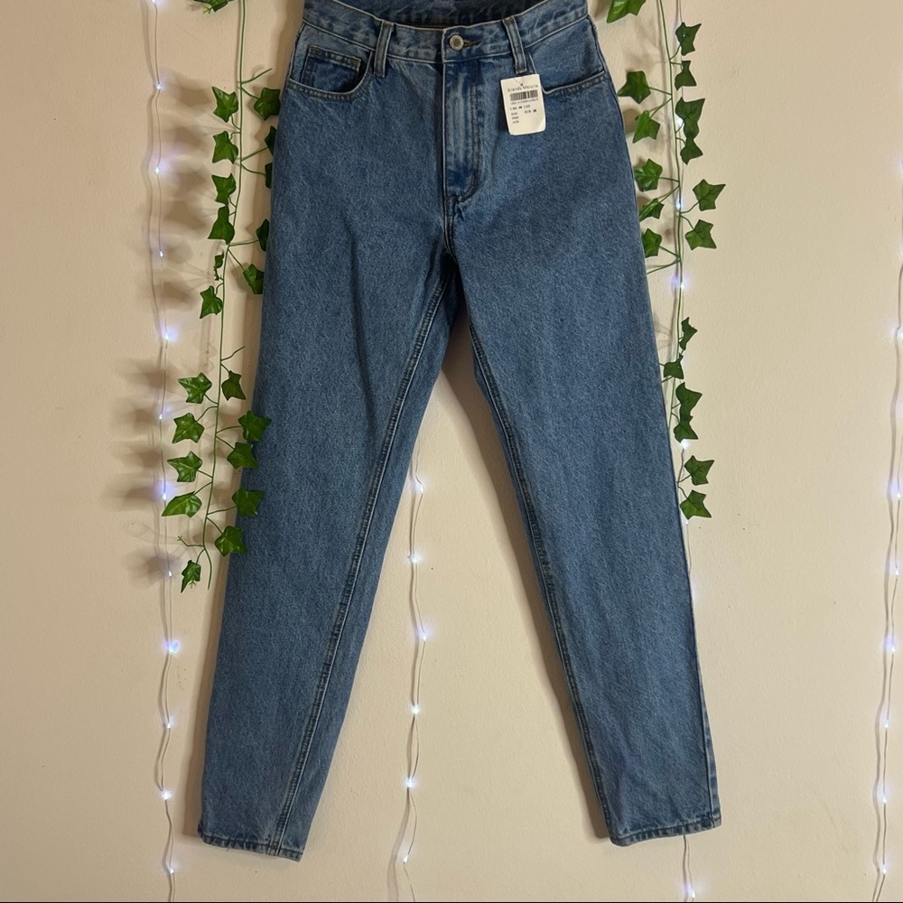Brandy Melville Carly Light Wash Jeans